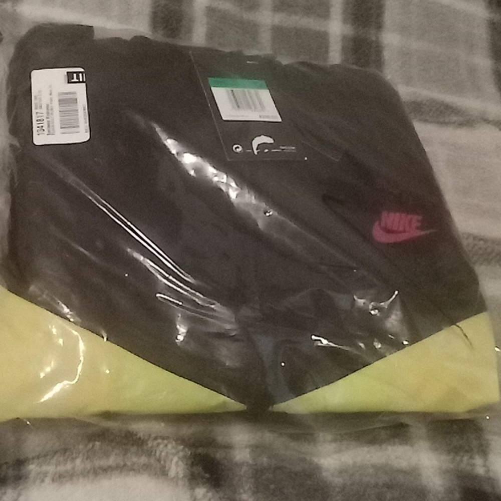 Nike windbreaker, XL, Black/Green